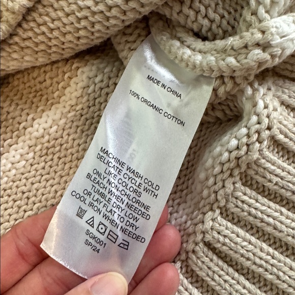 Striped Beige Sweater Quince XS - Picture 2 of 3